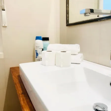 Vt Céntrico Con Encanto Cerca De San Mamés Appartamento *